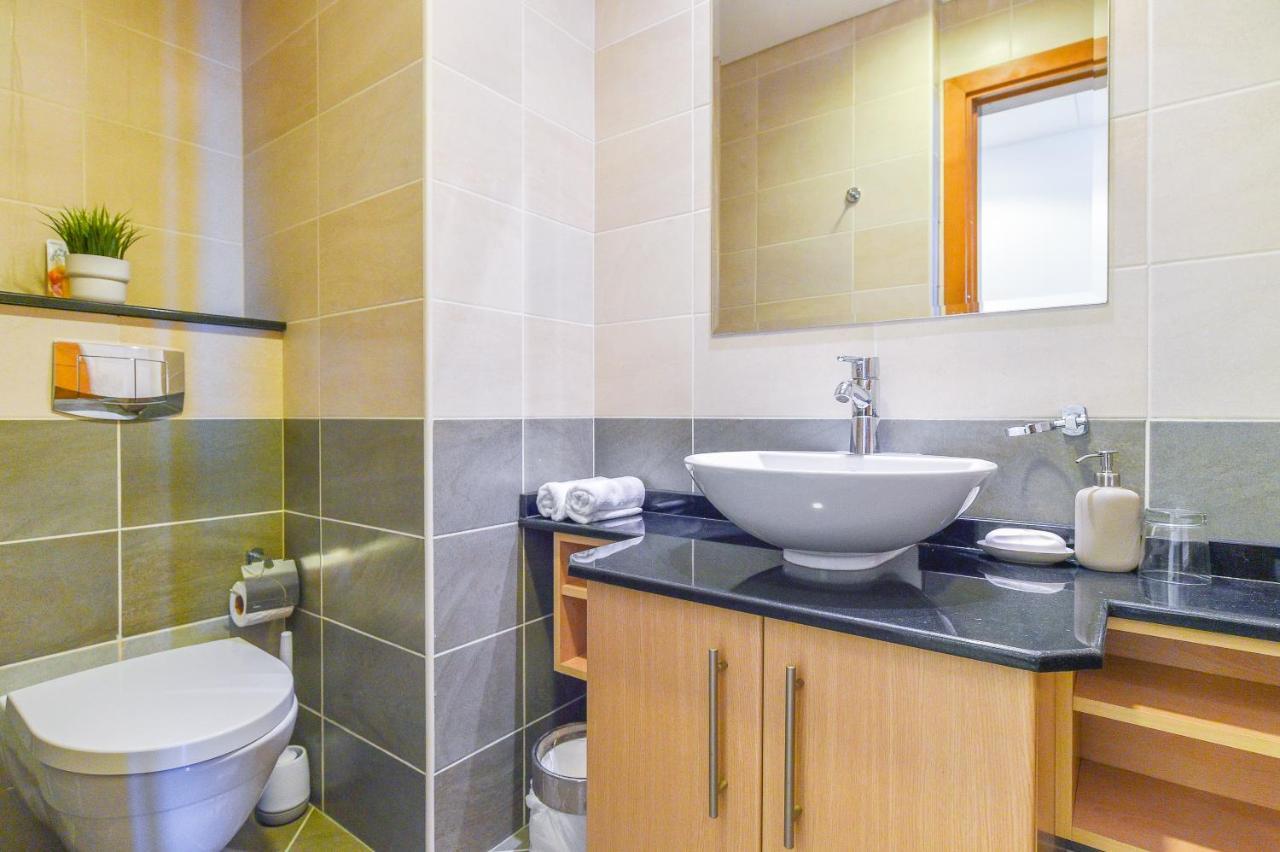 Scenic High Floor 1Br At Ocean Heights, Dubai Marina By Maxx Value Homes Ngoại thất bức ảnh